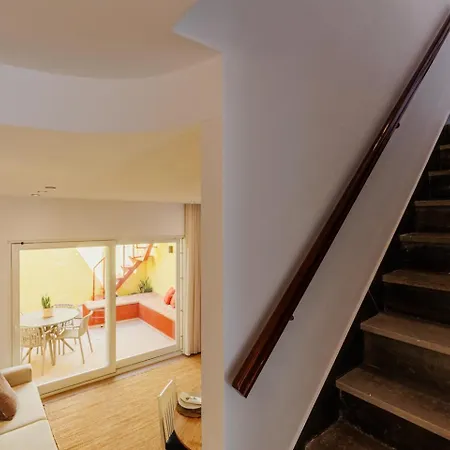 Laranjal Rive Gauche * 塔维拉