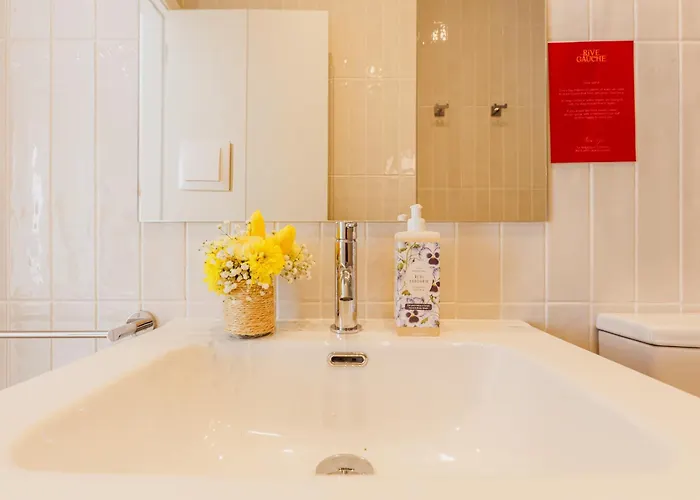 Laranjal Rive Gauche 塔维拉