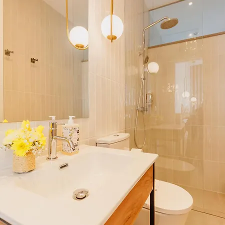 Laranjal Rive Gauche * טאווירה