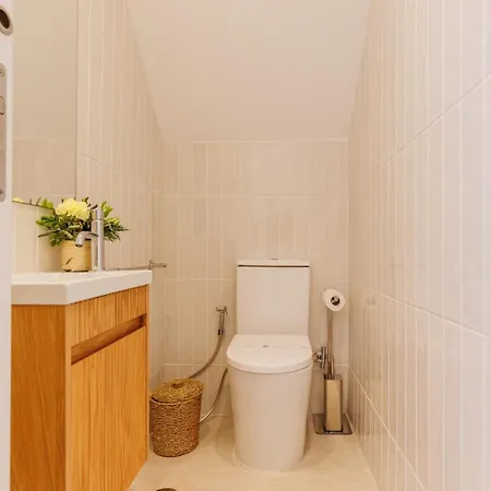 Laranjal Rive Gauche * טאווירה